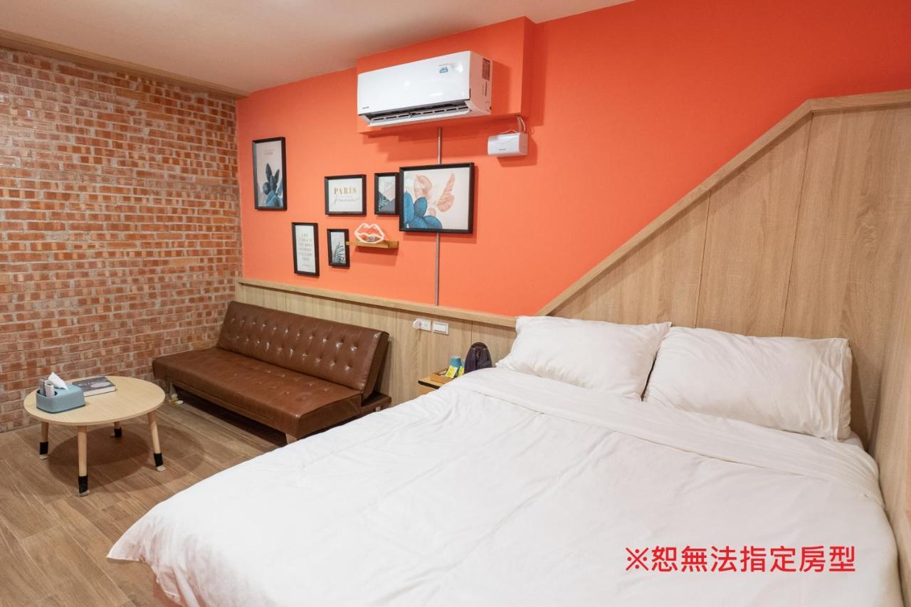 Chief Homestay Тайнан Екстериор снимка