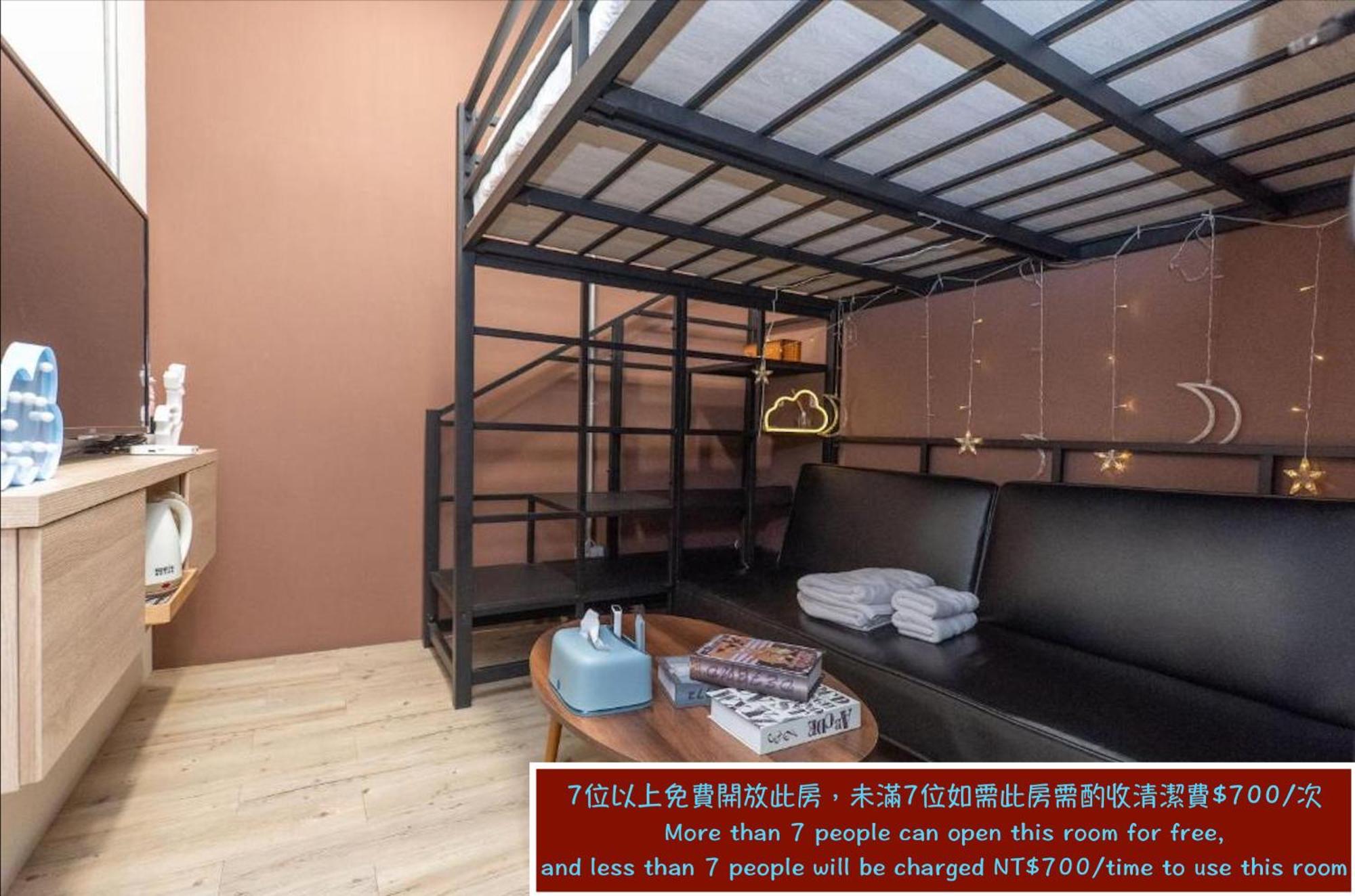 Chief Homestay Тайнан Екстериор снимка